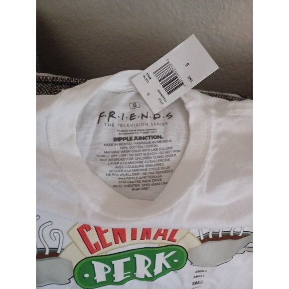 Friends The Television Series Central Perk T-Shirt (White) NEW! - Picture 3 of 3